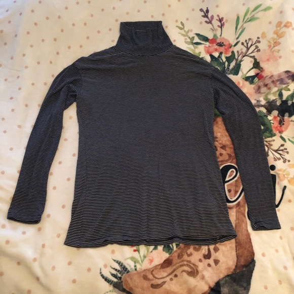 GAP Tops - Gap - Turtle neck top